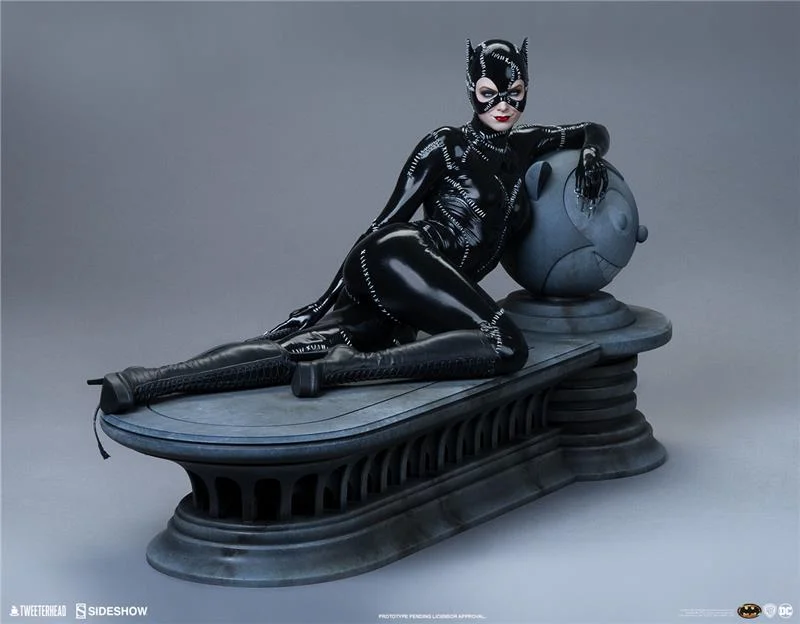1/4 DC COMICS - CATWOMAN