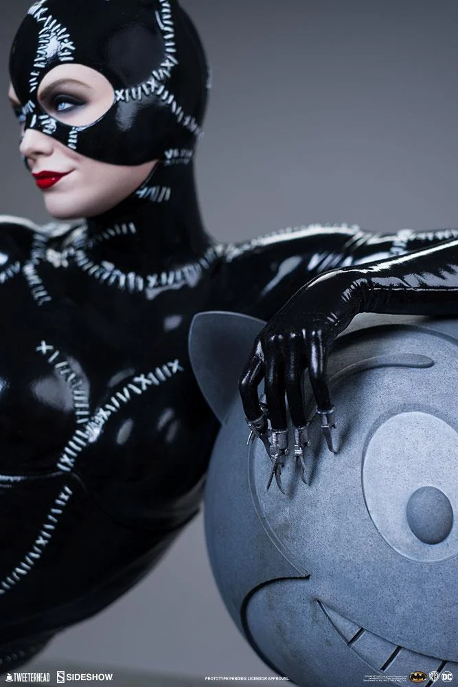1/4 DC COMICS - CATWOMAN