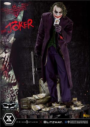 THE DARK KNIGHT MOVIE JOKER BONUS STATUE