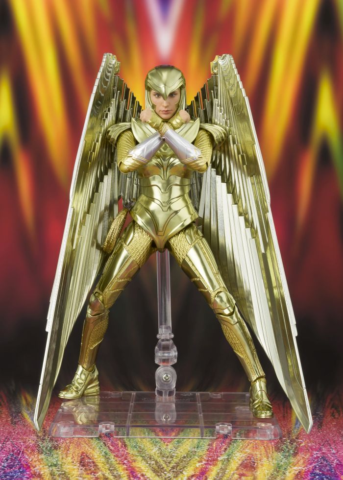 S.H. FIGUARTS - WONDER WOMAN GOLDEN ARMOR