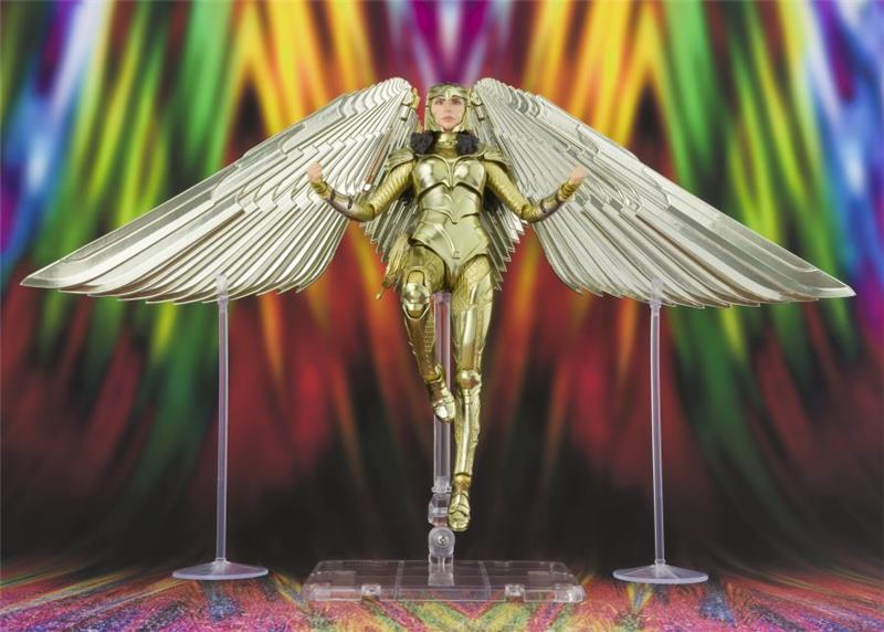 S.H. FIGUARTS - WONDER WOMAN GOLDEN ARMOR