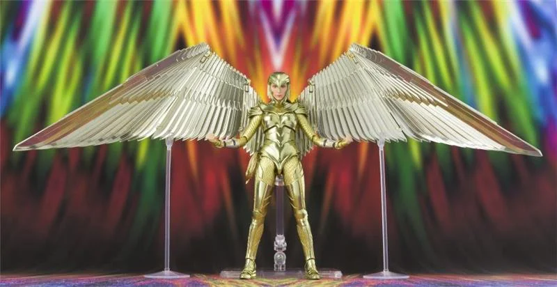 S.H. FIGUARTS - WONDER WOMAN GOLDEN ARMOR