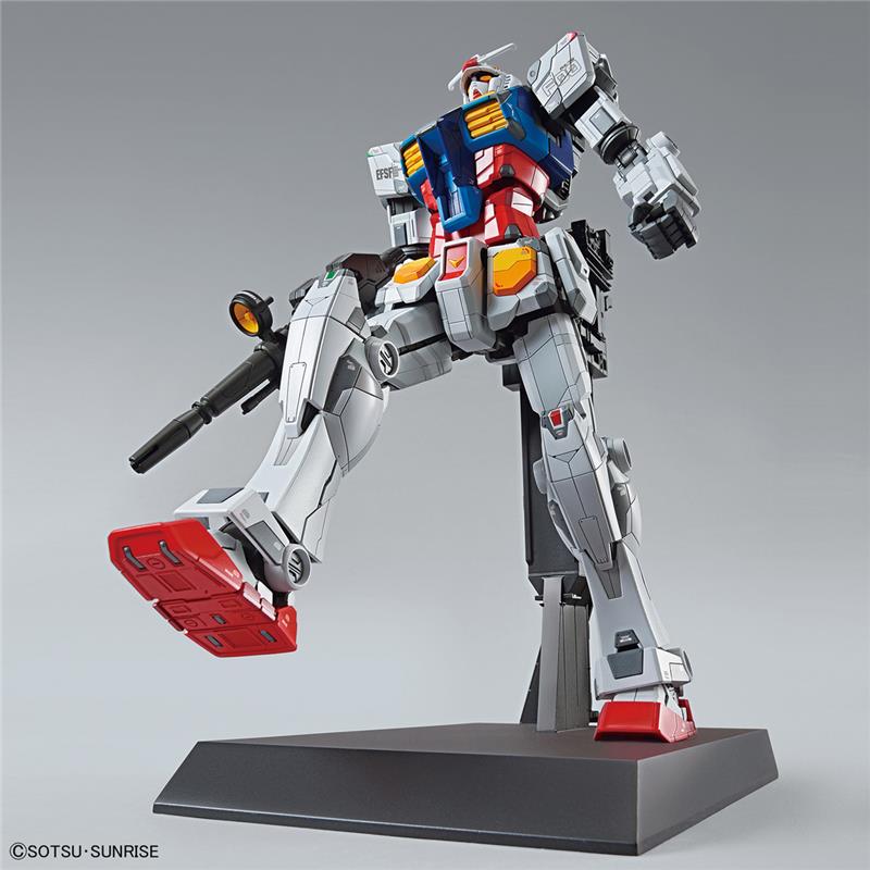 1/100 RX-78F00 - YOKOHAMA FACTORY