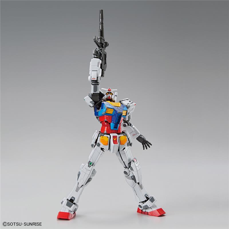 1/100 RX-78F00 - YOKOHAMA FACTORY