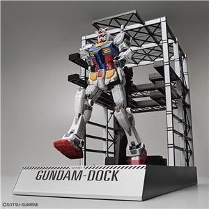 bandai-model-kit-rx-78f00-with-dox-yokohama-factory