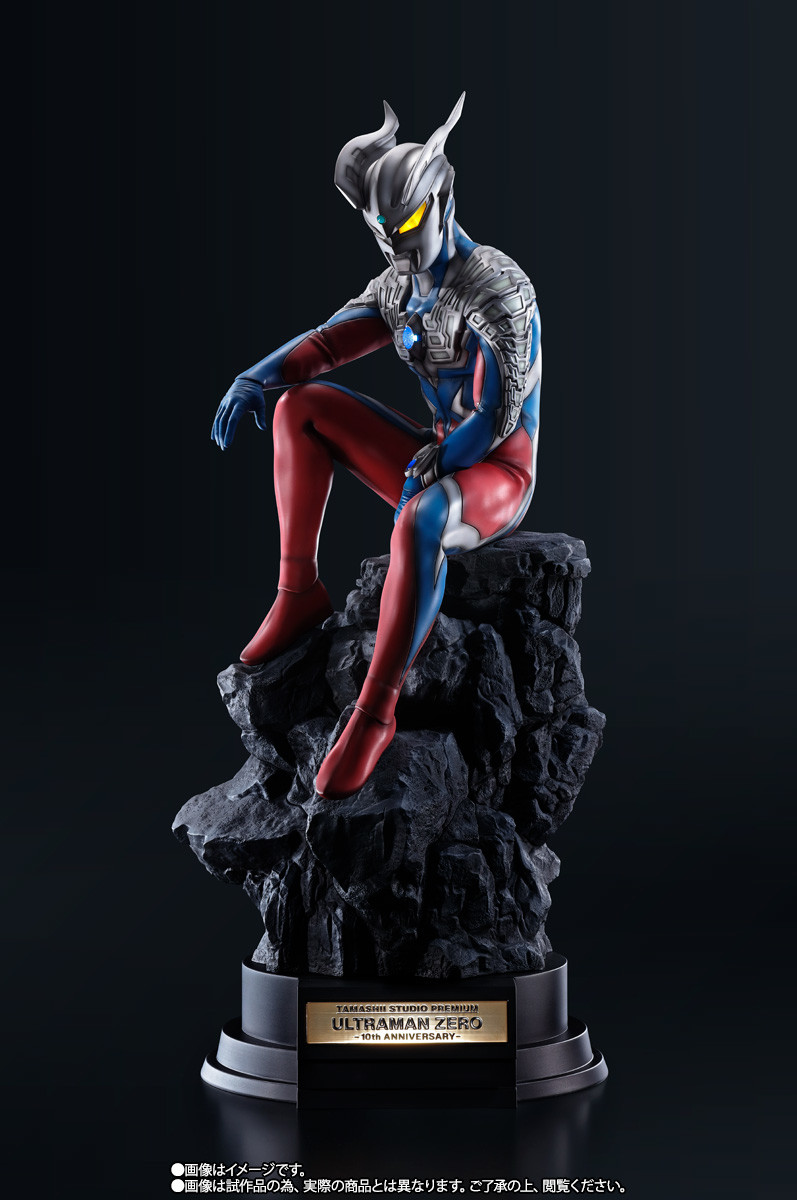 ULTRAMAN ZERO 10TH ANN STUDIO PREM STATUE