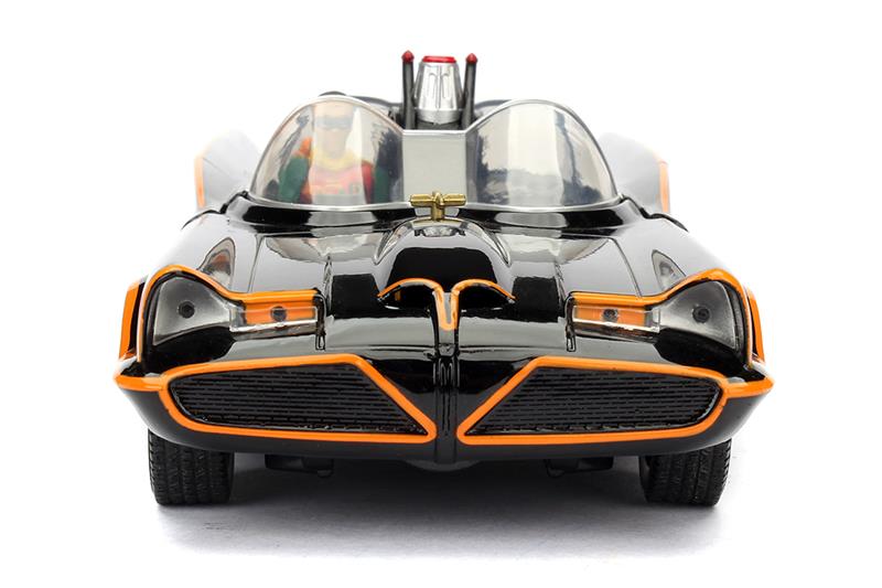 1/24 BATMOBILE - BATMAN TV SERIES 1966