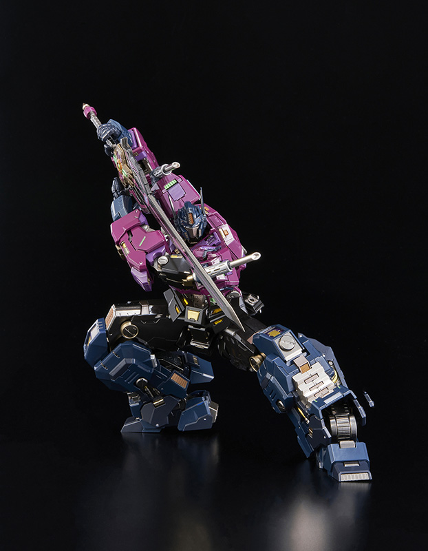 TRANSFORMERS KKK SHATTERED GLASS OPTIMUS