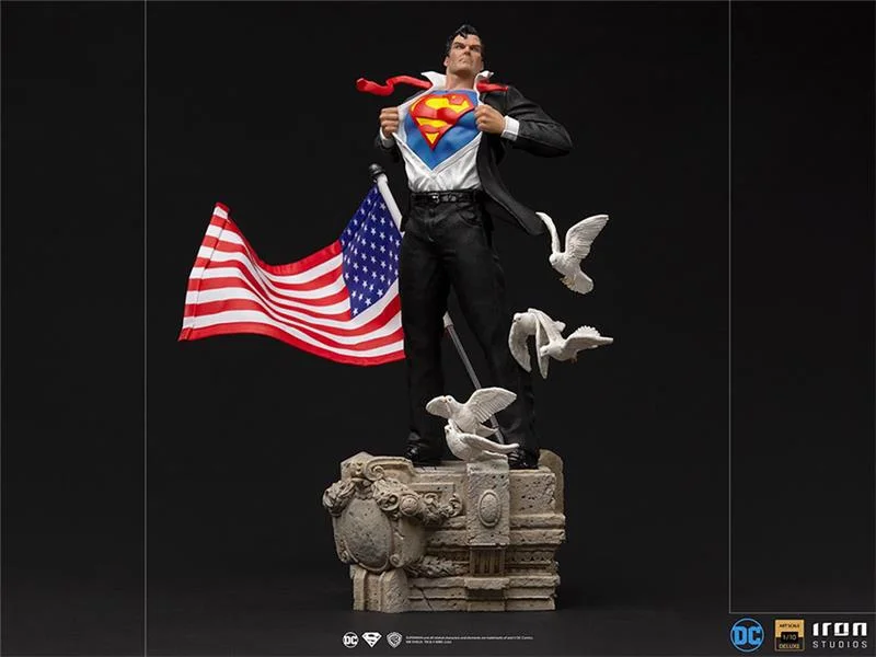 1/10 IRON STUDIOS - SUPERMAN CLARK KENT DLX ART STATUE