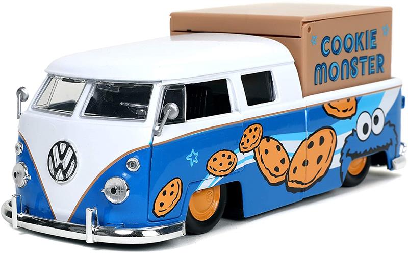 1/24 1962 VW BUS P W COOKIE MONSTER DIECAST