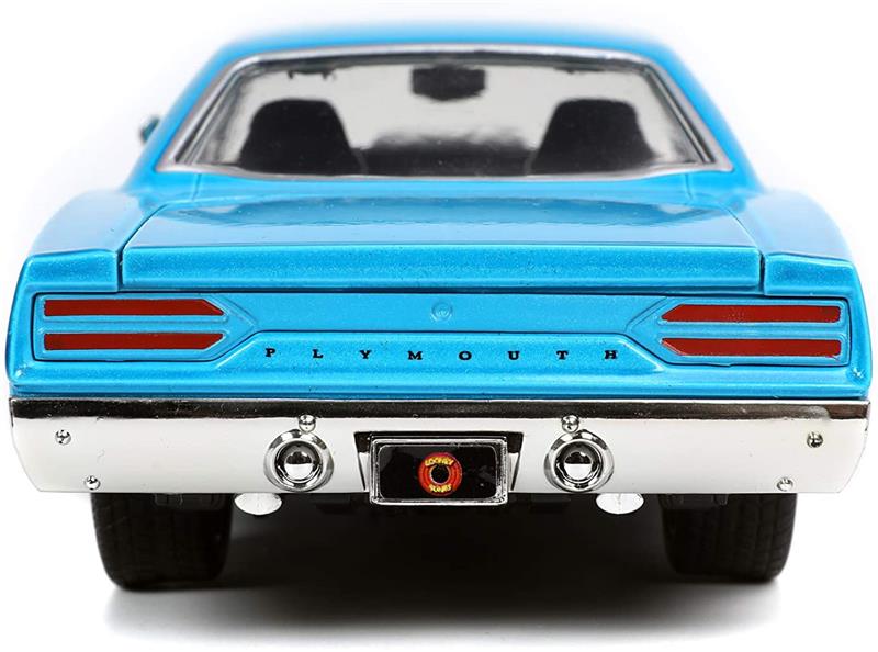 1/24 1970 PLYMOUTH W WILE E. COYOTE DIECAST
