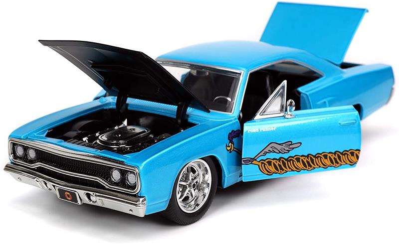 1/24 1970 PLYMOUTH W WILE E. COYOTE DIECAST