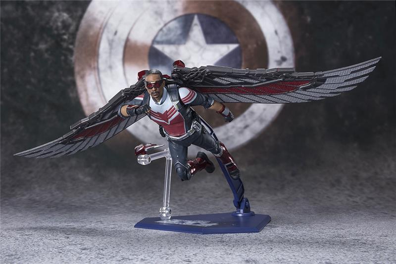 S.H. FIGUARTS - FALCON AND WINTER SOLDIER FALCON
