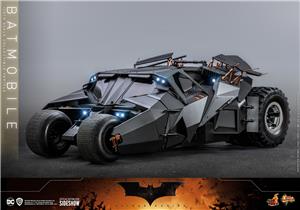 1/6 DC COMICS: THE DARK KNIGHT TRILOGY - BATMOBILE