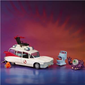 hasbro-the-real-ghostbusters-kenner-classics-vehicle-ecto-1
