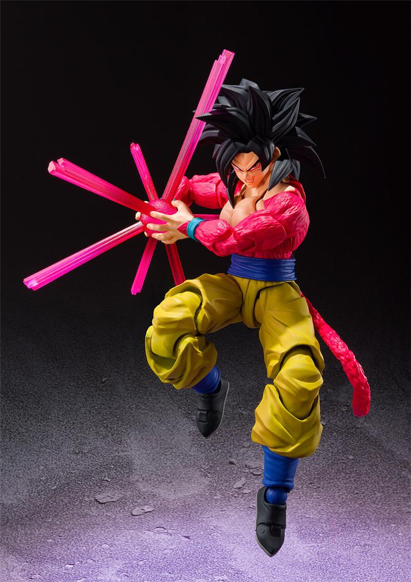 S.H. FIGUARTS - DRAGON BALL GT SON GOKU SUPER SAIYAN 4