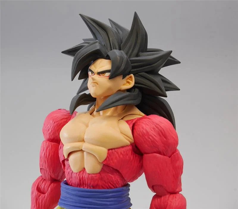 S.H. FIGUARTS - DRAGON BALL GT SON GOKU SUPER SAIYAN 4