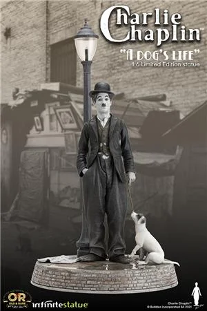 infinite-charlie-chaplin-w-light-oldandrare-statue