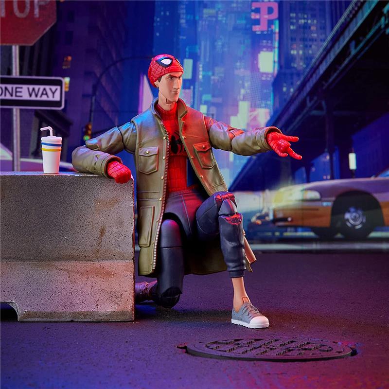 MARVEL LEGENDS: SPIDER-MAN INTO THE SPIDER-VERSE PETER PARKER
