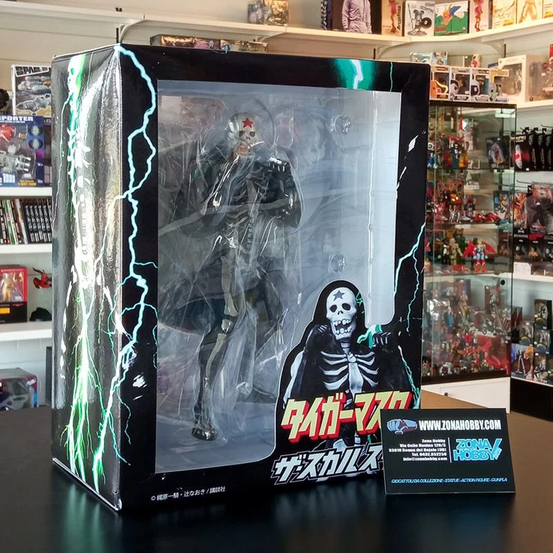 "TIGER MASK" THE SKULL STAR REAL FIGURE (OCCASIONE STOCK)