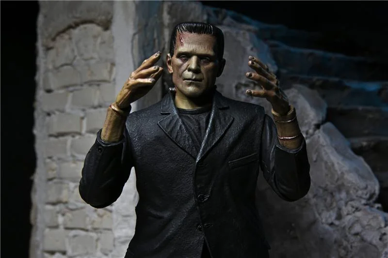 NECA - UM ULT FRANKENSTEIN MONSTER COLOR