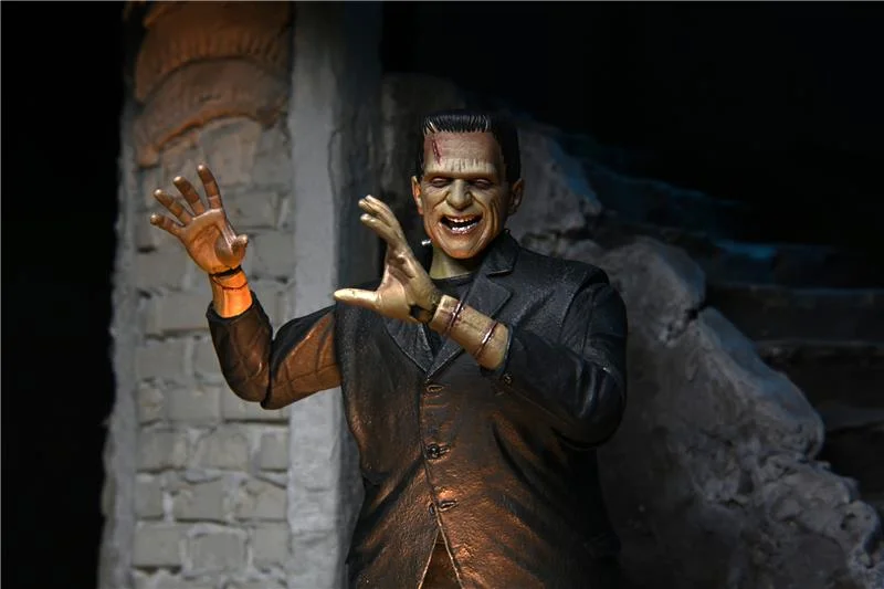NECA - UM ULT FRANKENSTEIN MONSTER COLOR