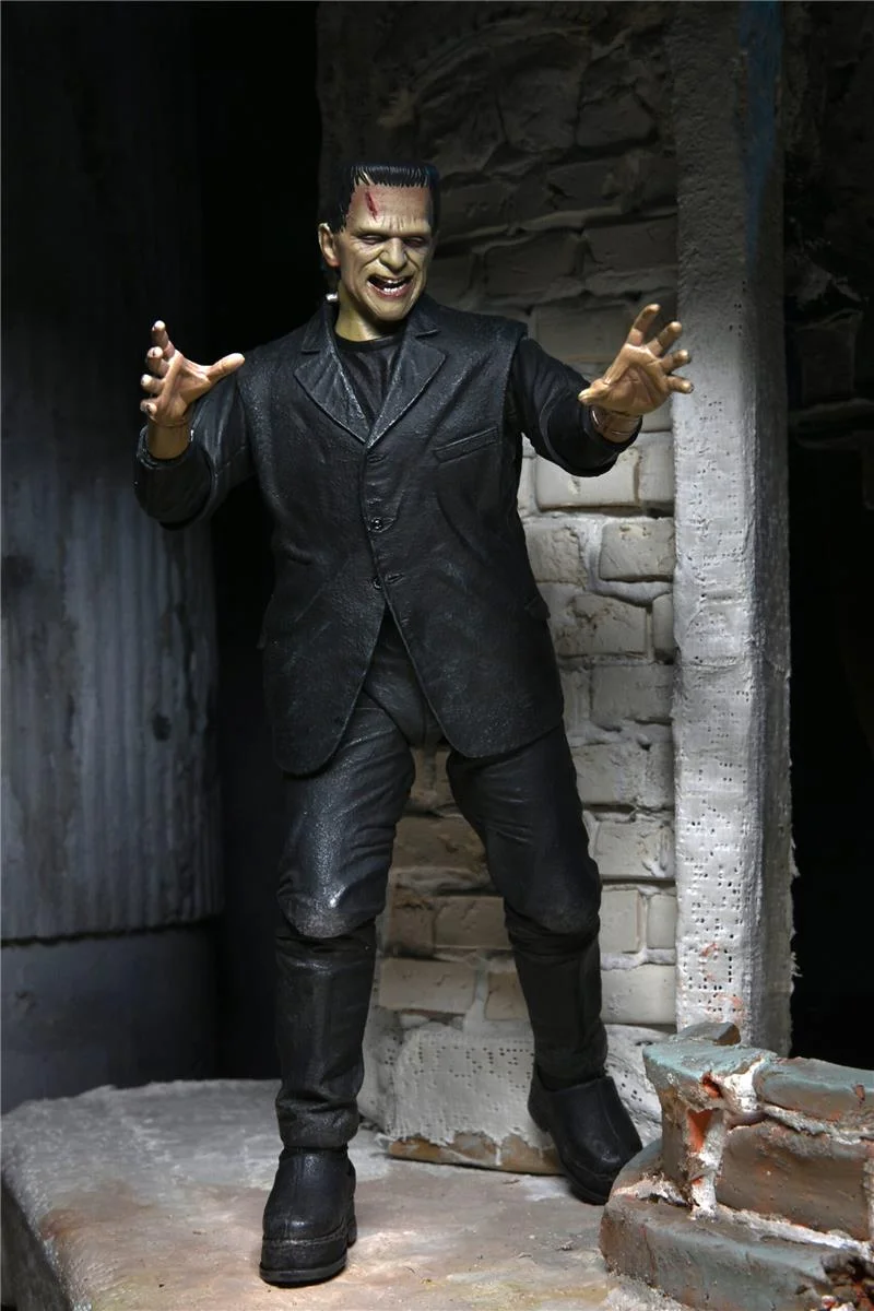 NECA - UM ULT FRANKENSTEIN MONSTER COLOR