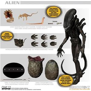 mezco-one12-collective-alien