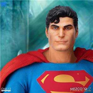 mezco-one12-collective-superman-man-of-steel