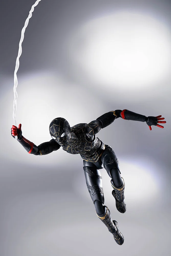 S.H. FIGUARTS - SPIDER-MAN NO WAY HOME BLACK/GOLD
