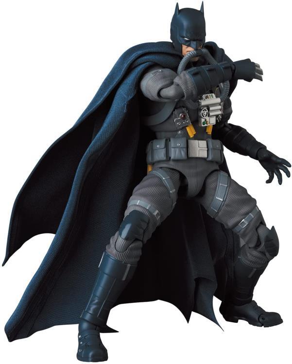 MAFEX STEALTH JUMPER BATMAN (BATMAN: HUSH VER.)