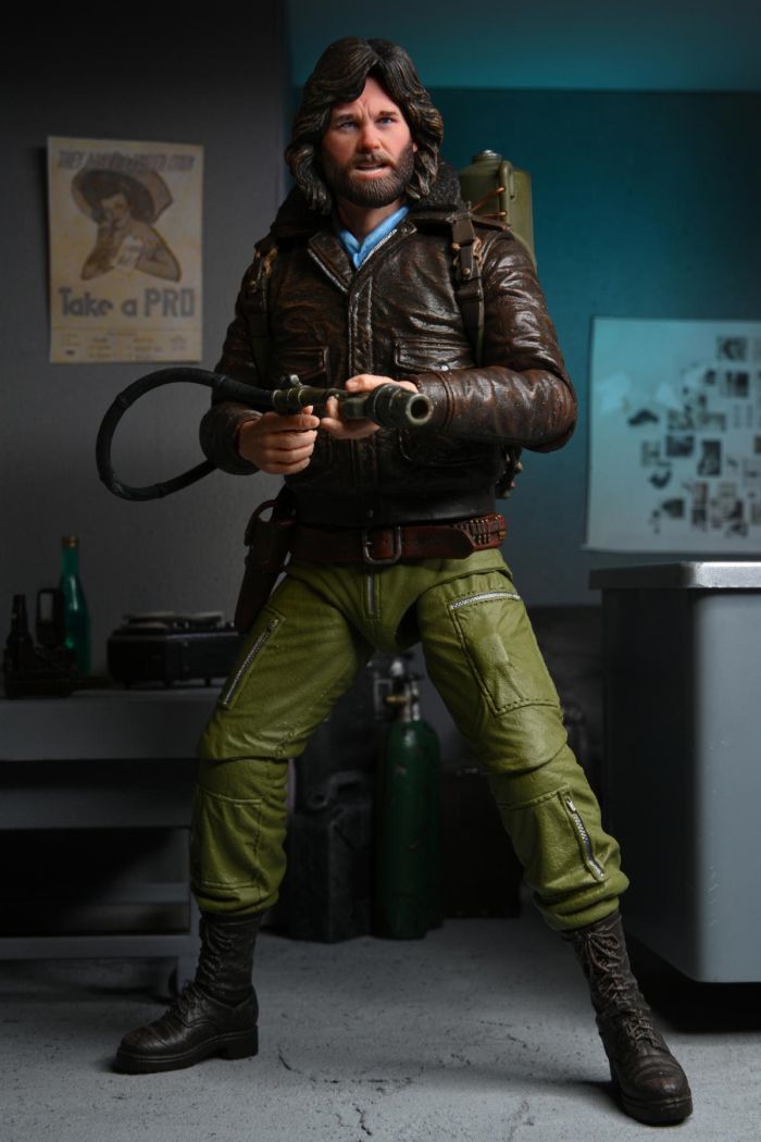 NECA - THE THING MACREADY V2 STATION SURVIVAL