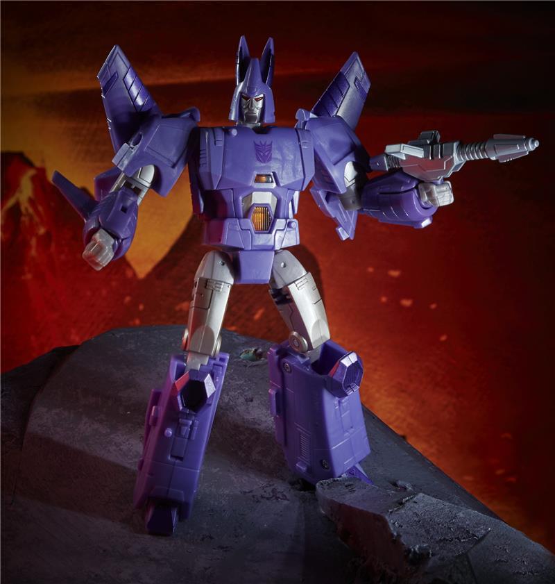 TRANSFORMERS WFC KCC CYCLONUS DLX