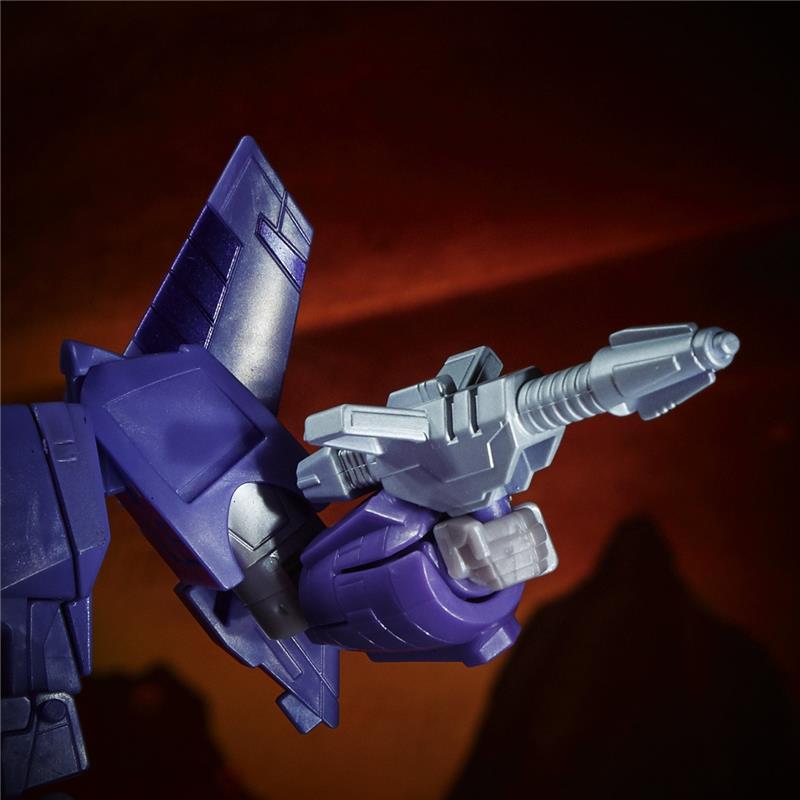 TRANSFORMERS WFC KCC CYCLONUS DLX
