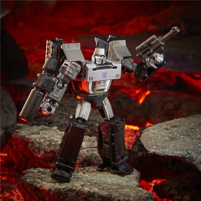 TRANSFORMERS WFC KCC MEGATRON