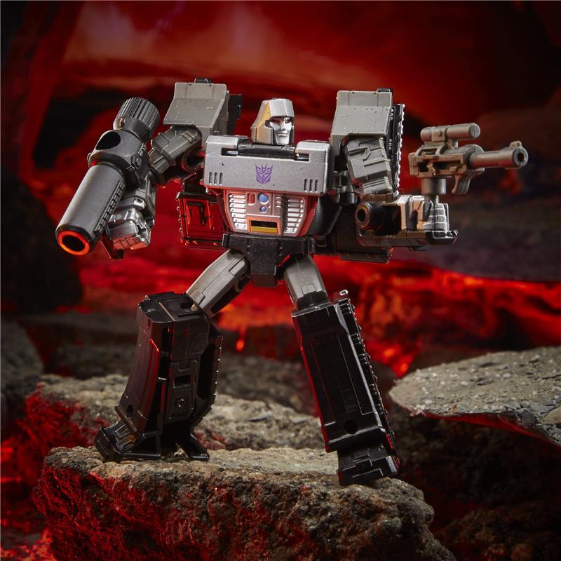 TRANSFORMERS WFC KCC MEGATRON