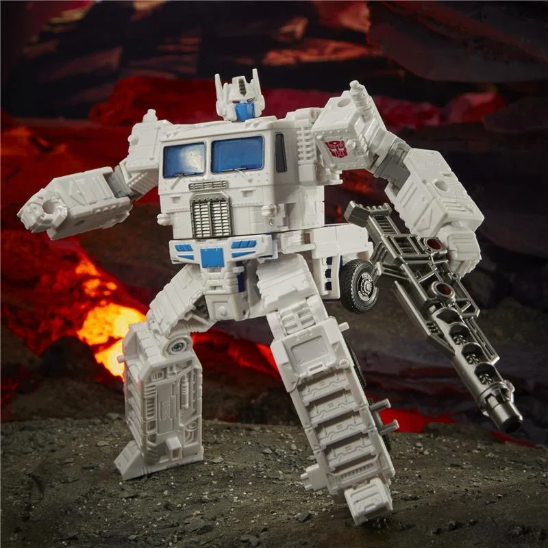 TRANSFORMERS WFC KCC ULTRA MAGNUS DLX