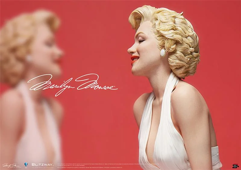 MARILYN MONROE SUPERB SCALE STATUE