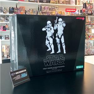 STAR WARS STORMTROOPER FIRST ORDER 2PK STATUE (OCCASIONE STOCK)