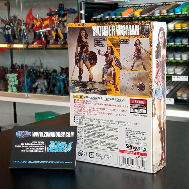 S.H. FIGUARTS - JUSTICE LEAGUE WONDER WOMAN (OCCASIONE STOCK)