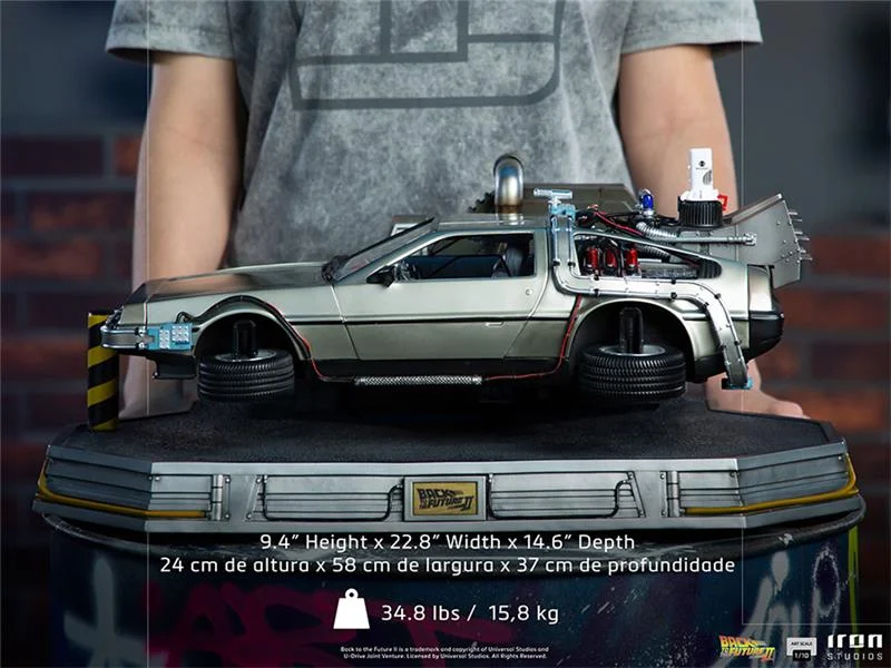 1/10 IRON STUDIOS - BTTF 2 DELOREAN REGULAR ART STATUE