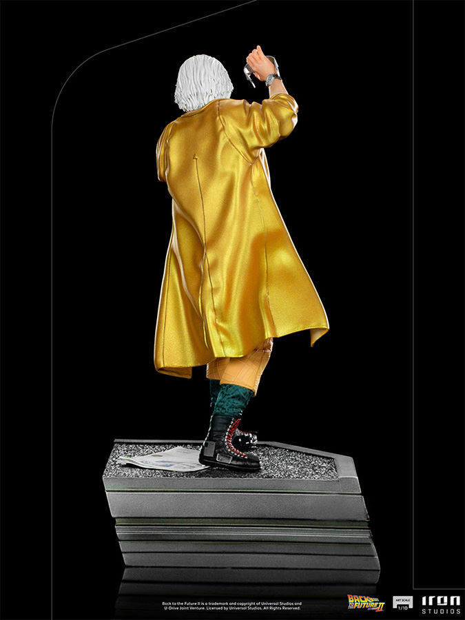 1/10 IRON STUDIOS - BTTF 2 DOC BROWN IN ALLEY ART STATUE