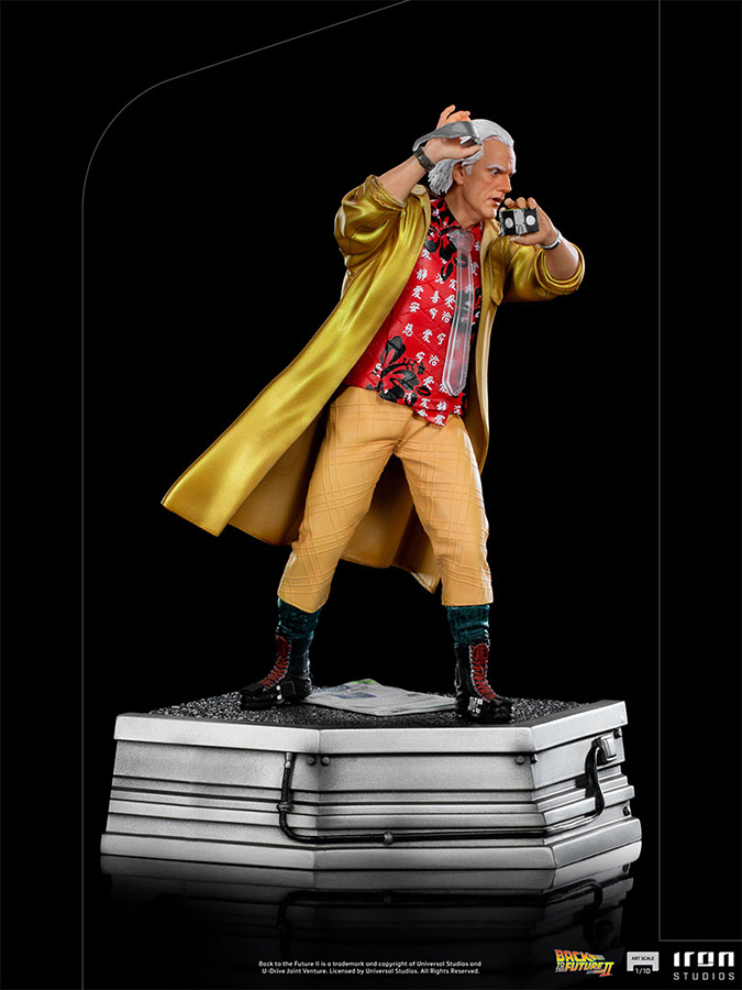1/10 IRON STUDIOS - BTTF 2 DOC BROWN IN ALLEY ART STATUE