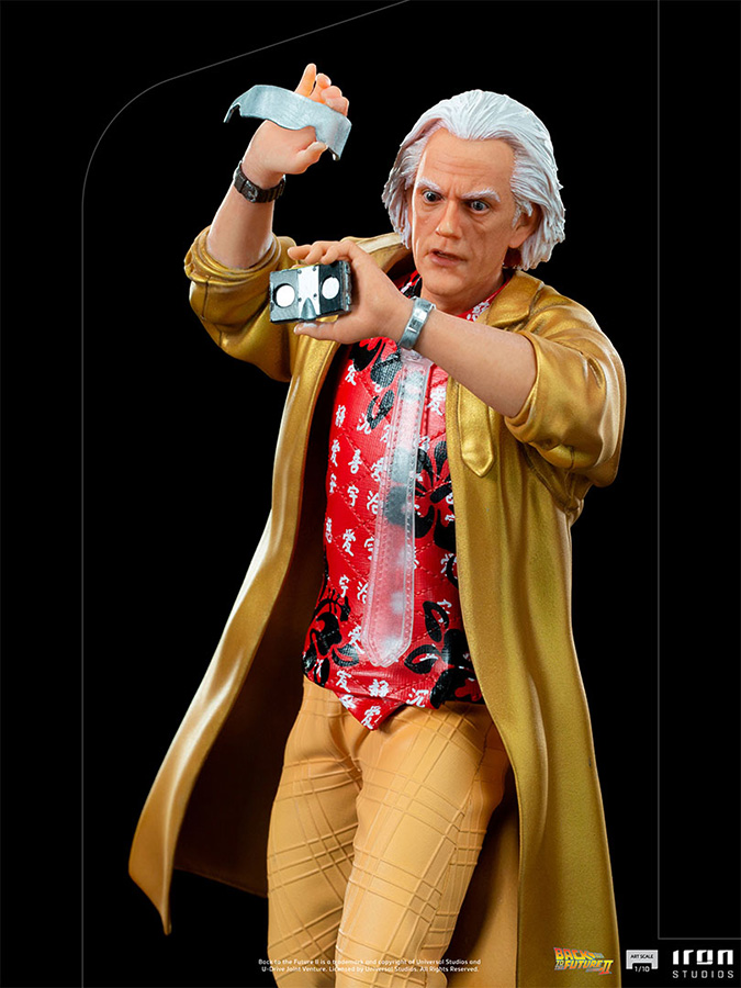 1/10 IRON STUDIOS - BTTF 2 DOC BROWN IN ALLEY ART STATUE