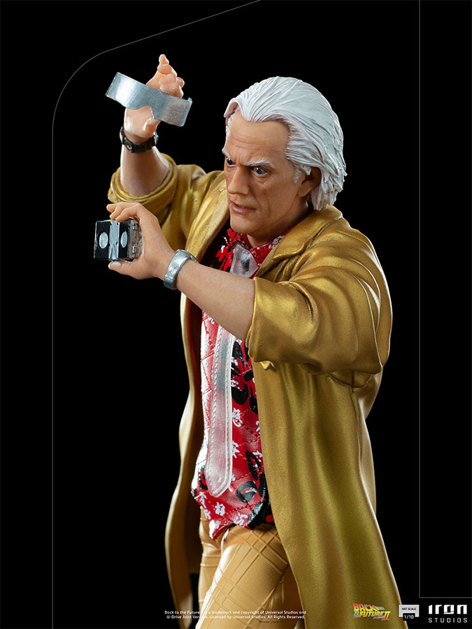 1/10 IRON STUDIOS - BTTF 2 DOC BROWN IN ALLEY ART STATUE