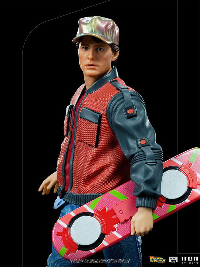 1/10 IRON STUDIOS - BTTF 2 MARTY MCFLY IN ALLEY ART STATUE