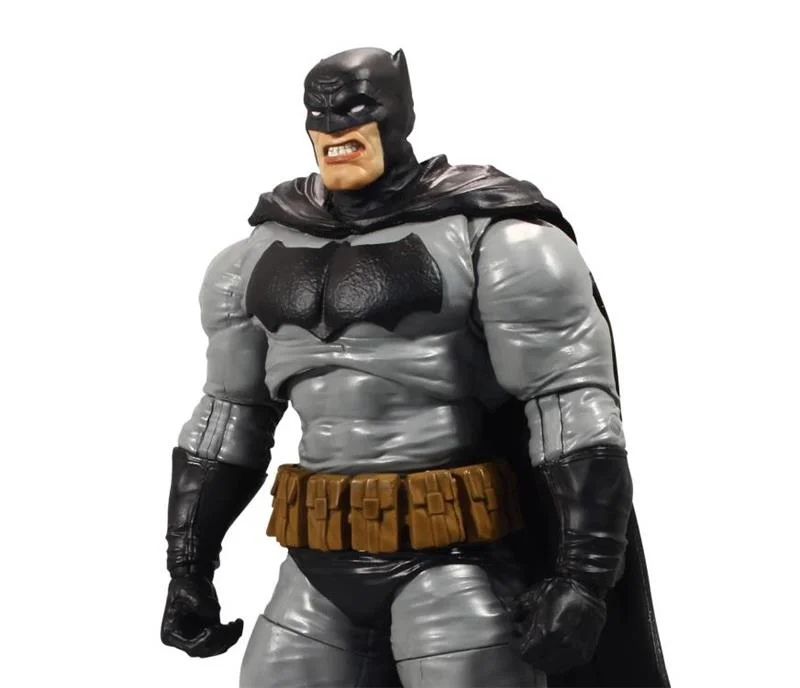DARK KNIGHT RETURNS BATMAN BUILD