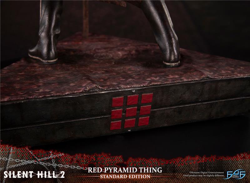 SILENT HILL 2 - RED PYRAMID THING STATUE
