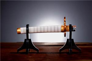 bandai-proplica-demon-slayer-kyojuro-broken-sword
