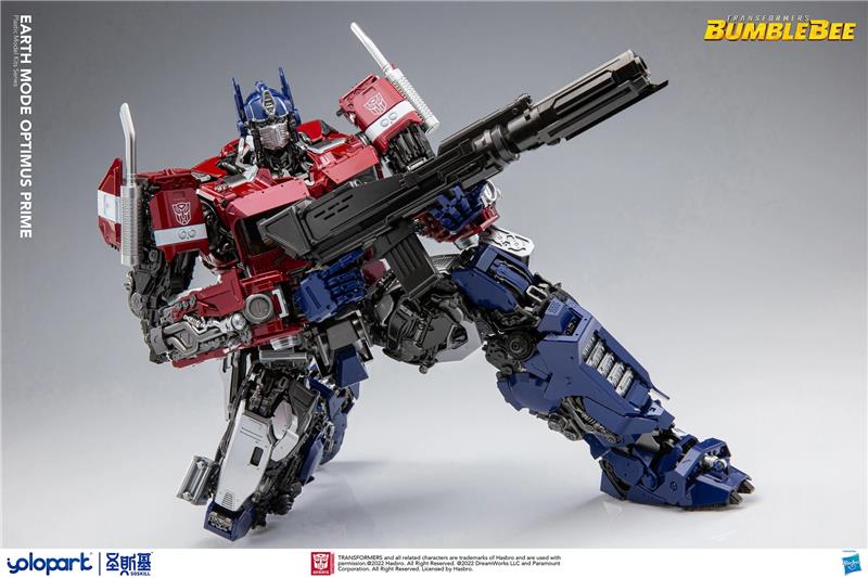 BUMBLEBEE THE MOVIE: 30CM EARTH MODE OPTIMUS PRIME PLASTIC MODEL KIT
